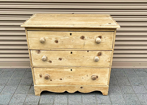 ビンテージ_パイン3段チェスト